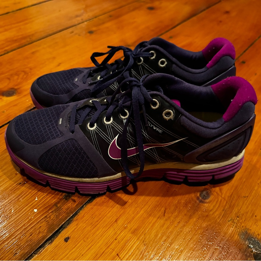 COPY - Nike Running Sneakers